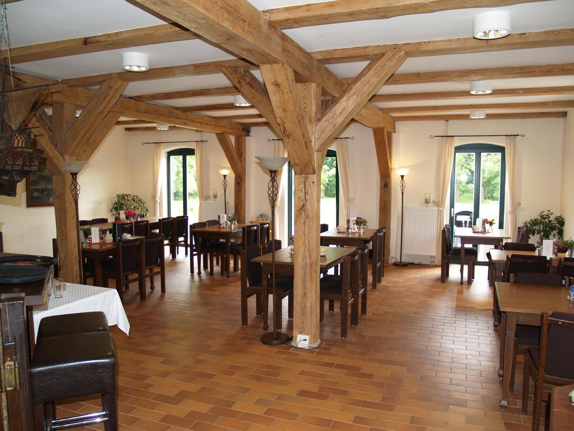Ferienanlage Gutshaus Gramkow Buitenkant foto