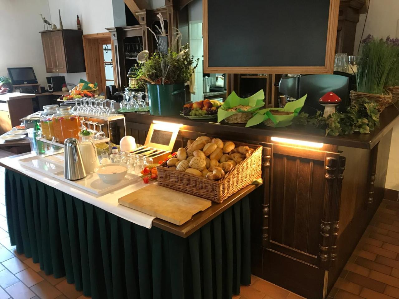 Ferienanlage Gutshaus Gramkow Buitenkant foto